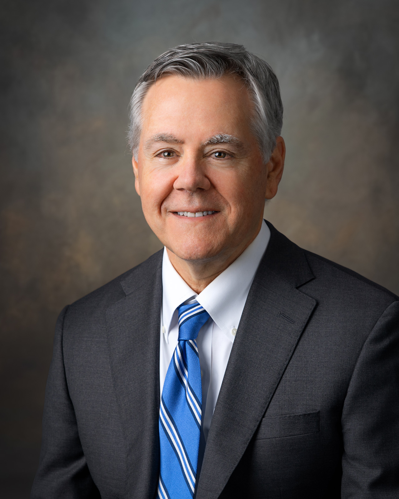 Dr. Tommy Stoddard Dentist, Professional Headshot Holubek Photography